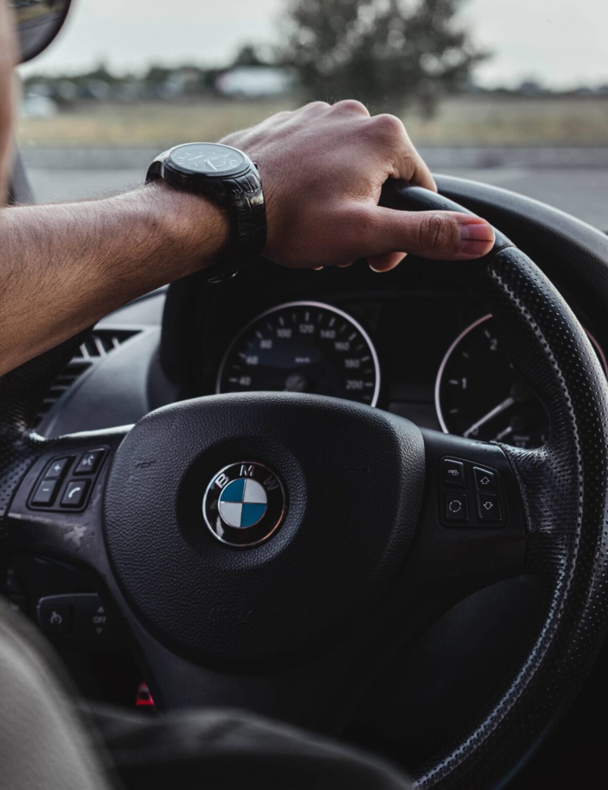 Proper horn usage A guide on when to beep YourPolicy